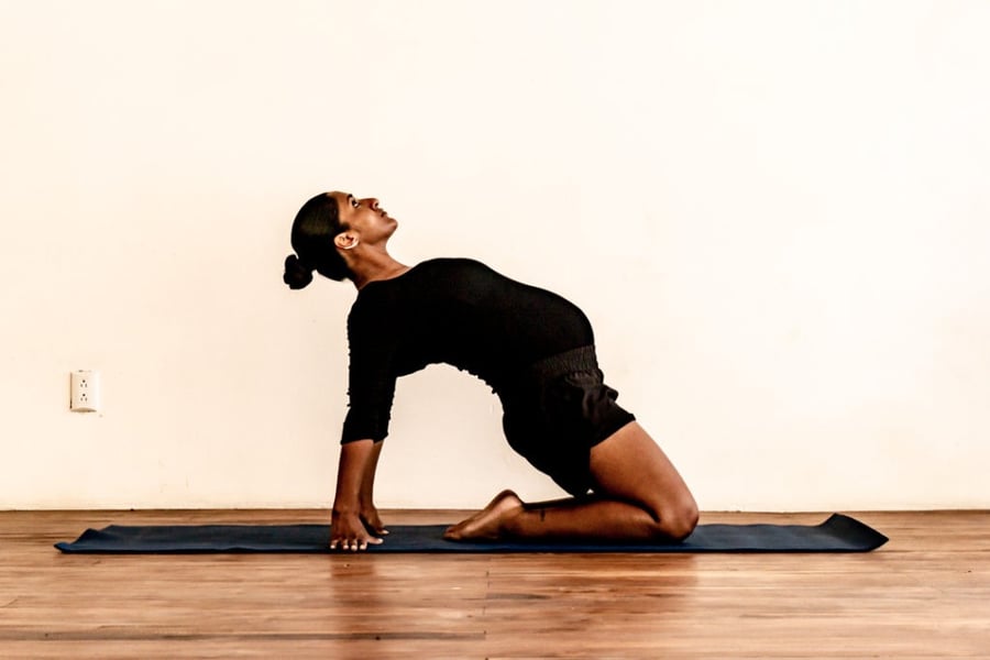 camel-pose-during-pregnancy-prenatal-yoga-1024x683