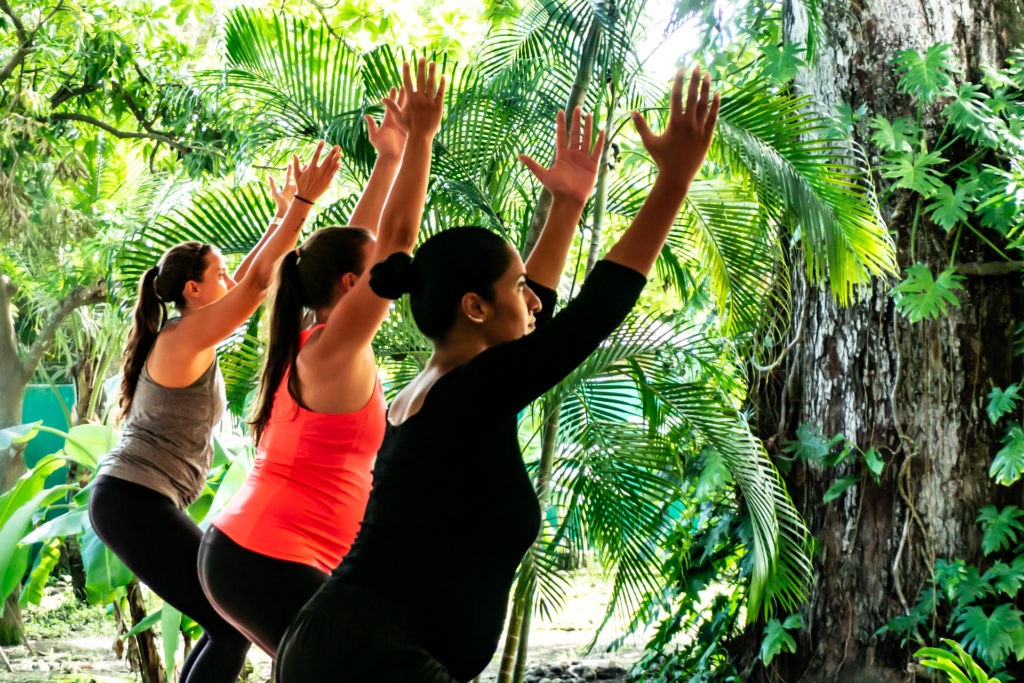 prenatal yoga teacher training in costa rica